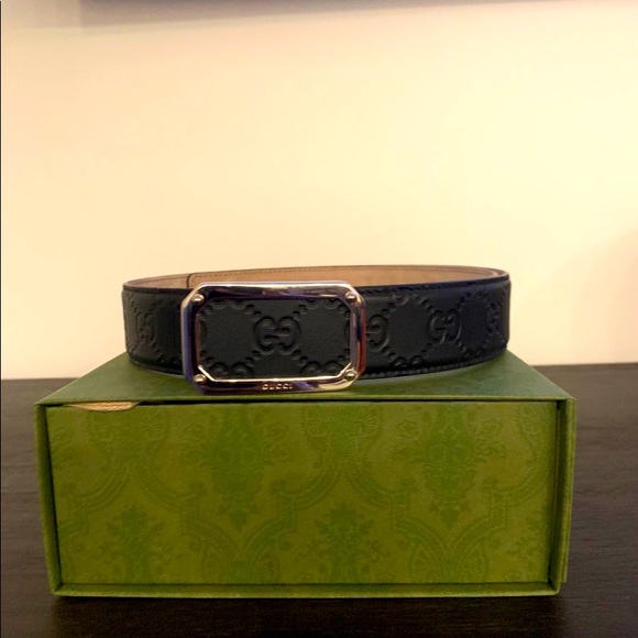 *BRAND NEW* Men’s Signature Belt